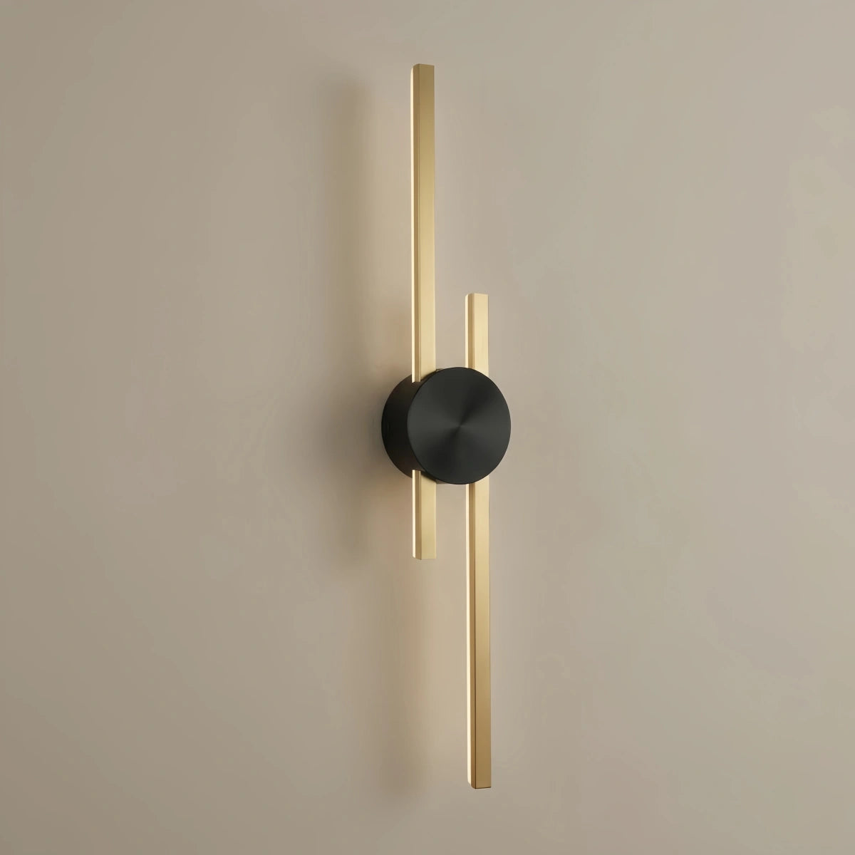 Arcato Modern Linear Wall Lamp - Black/Gold Metal for Living Room