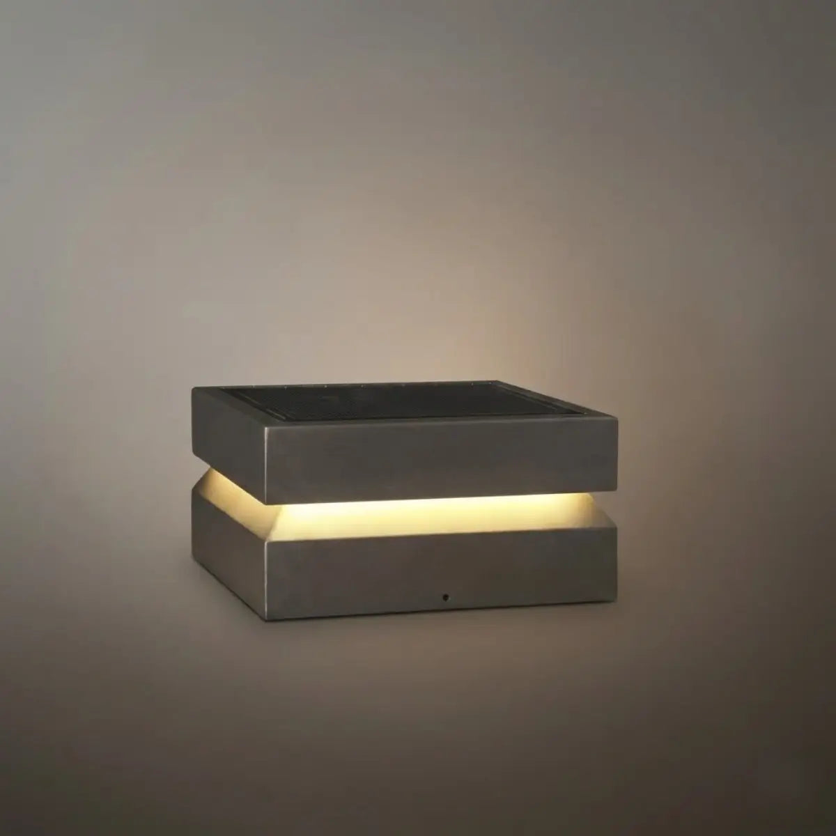 Modern Concave Solar Outdoor Pillar Lights – Black Metal