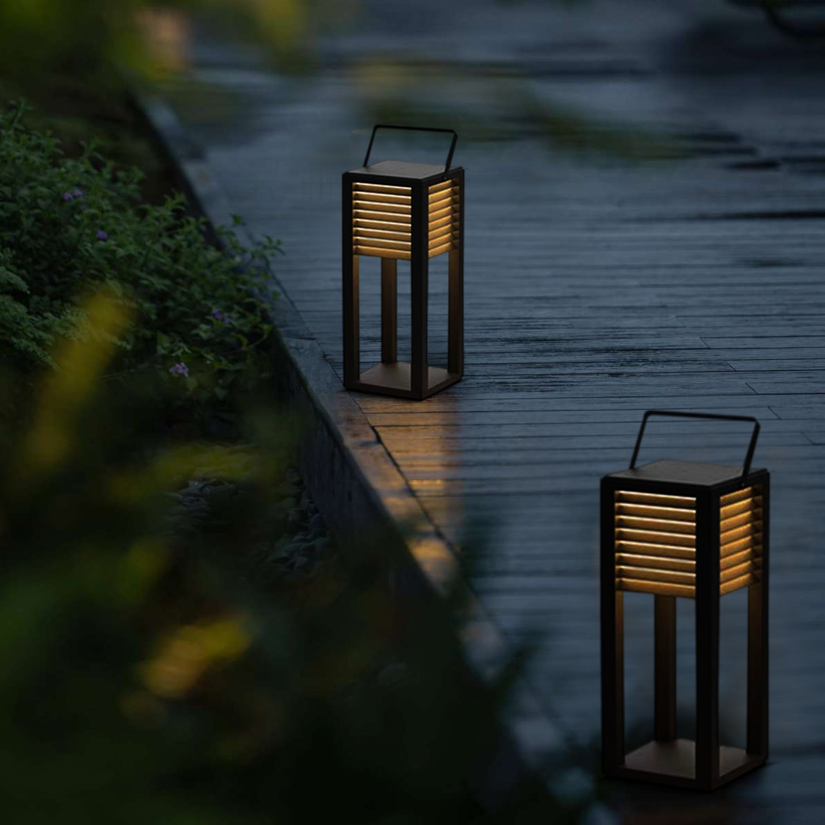 Irondale Modern Solar Outdoor Floor Lamp – Rectangular Black Lantern Light Garden/Patio