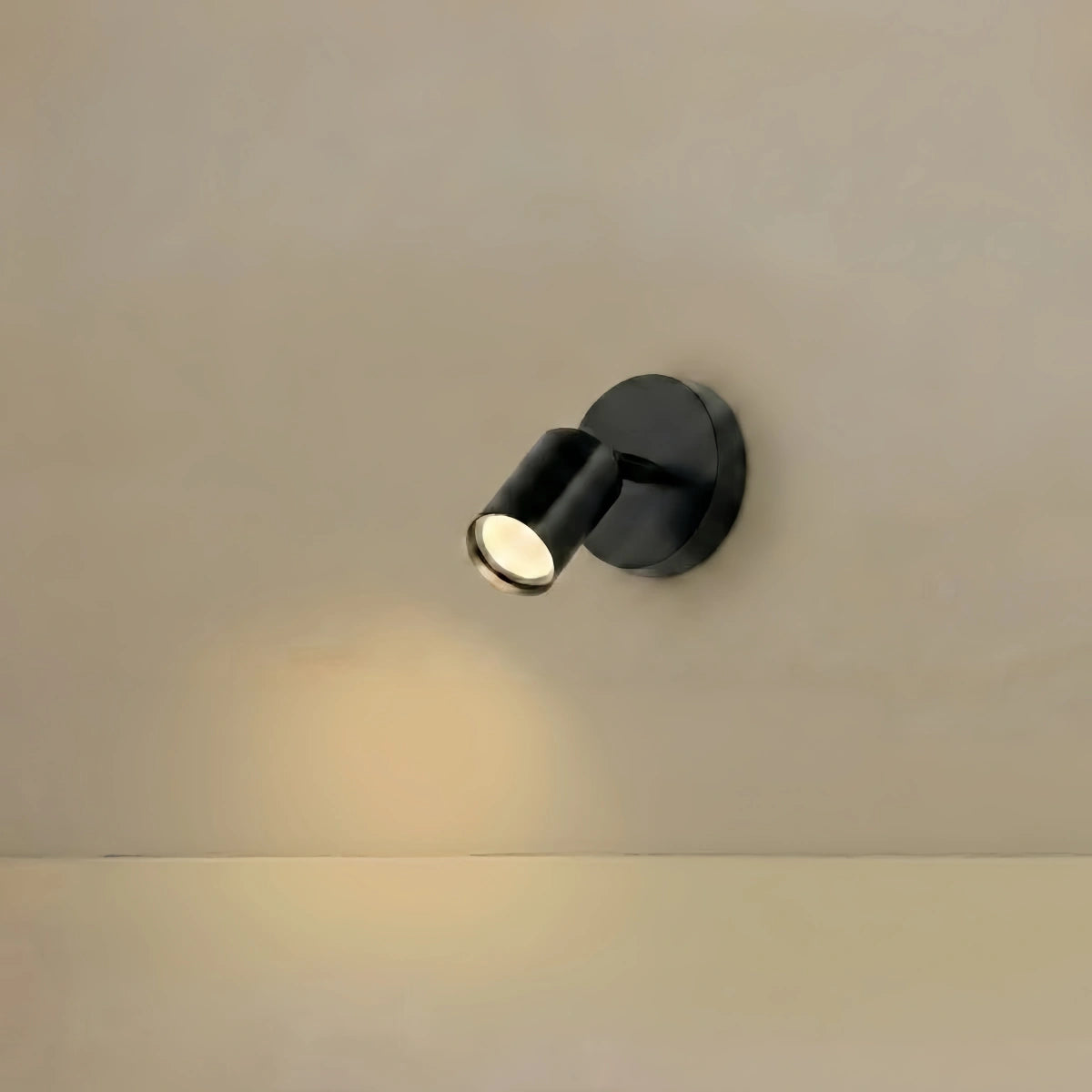 Arcato Minimalist Linear Track Light – Brushed Gold/Matte Black for Living/Study Room