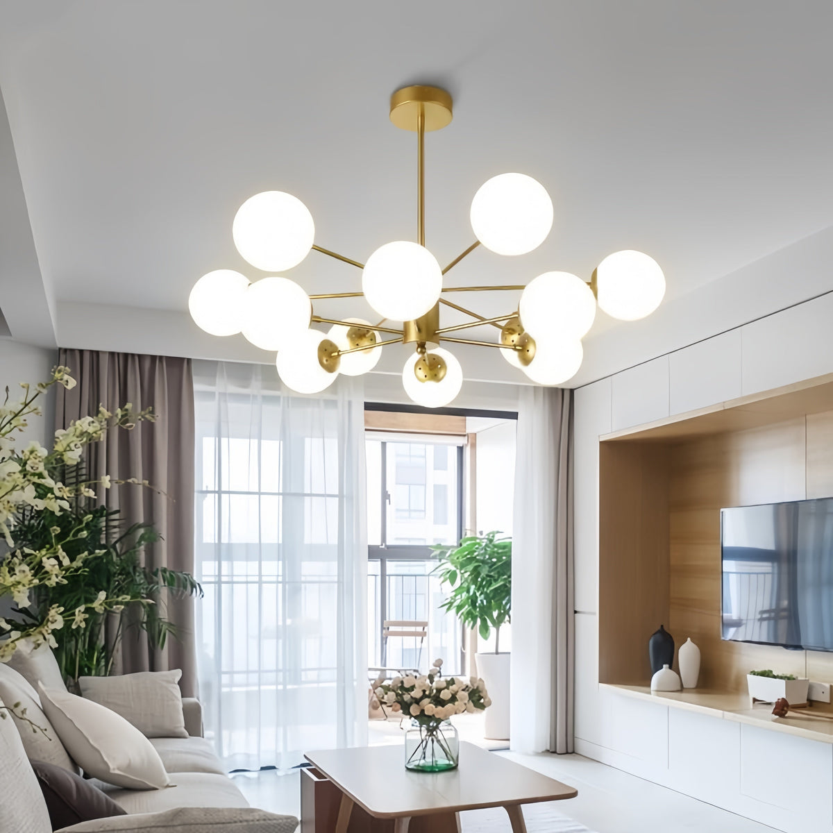 Light Bulb Base Sizes Explained: E26, E12, E27, GU10 & More