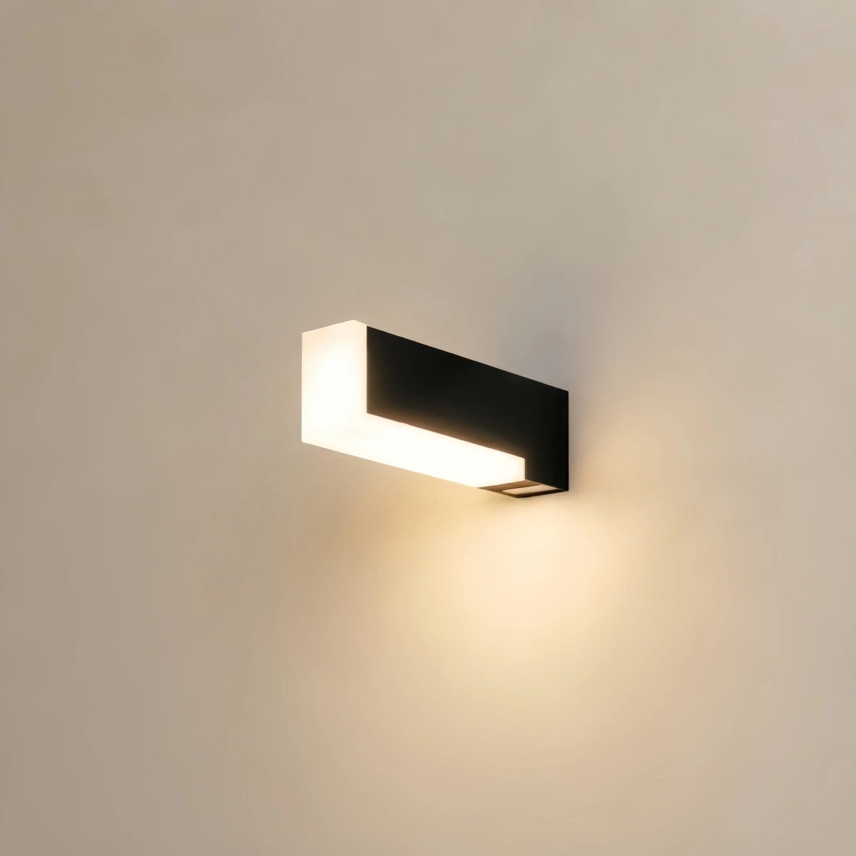 Irondale Modern Outdoor Wall Lamp - Black Metal & Acrylic Irregular Design for Garden