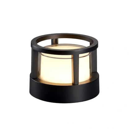 Modern_Metal_Outdoor_Lamp
