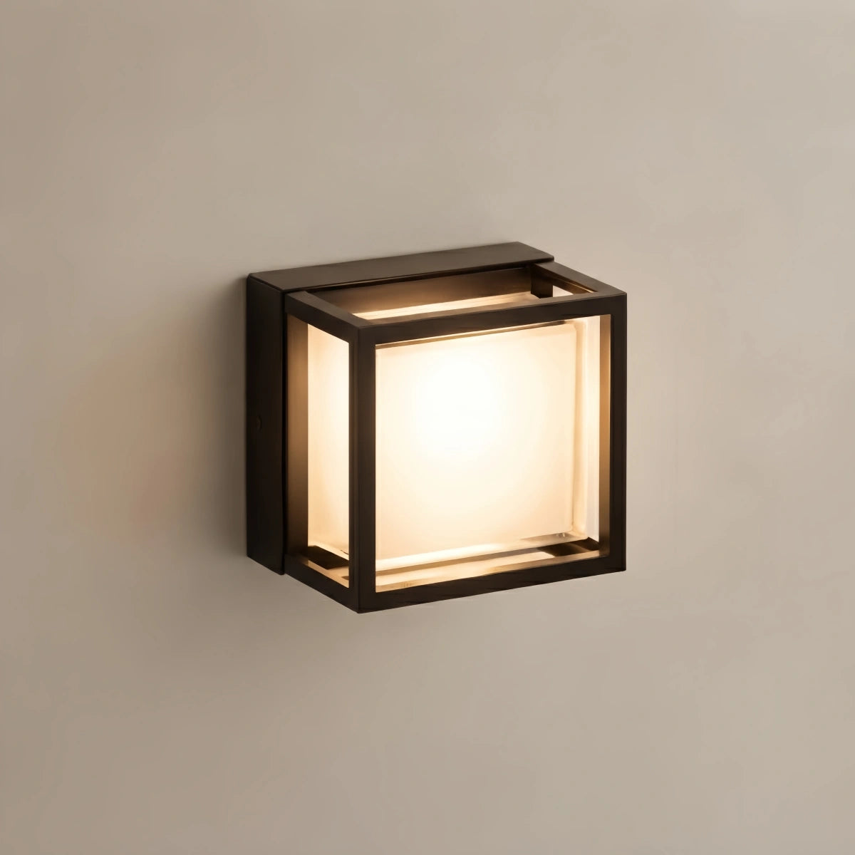 Geometric Matte Black Outdoor Wall Light – Modern LED Sconce for Patio & Entryway