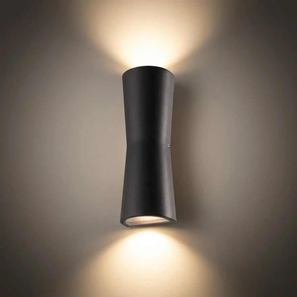 Modern_Outdoor_Wall_Lamp