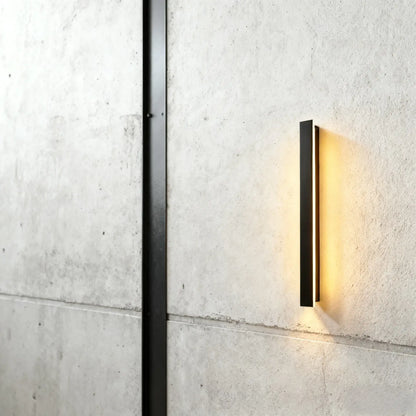 Outdoor Wall Lamp
