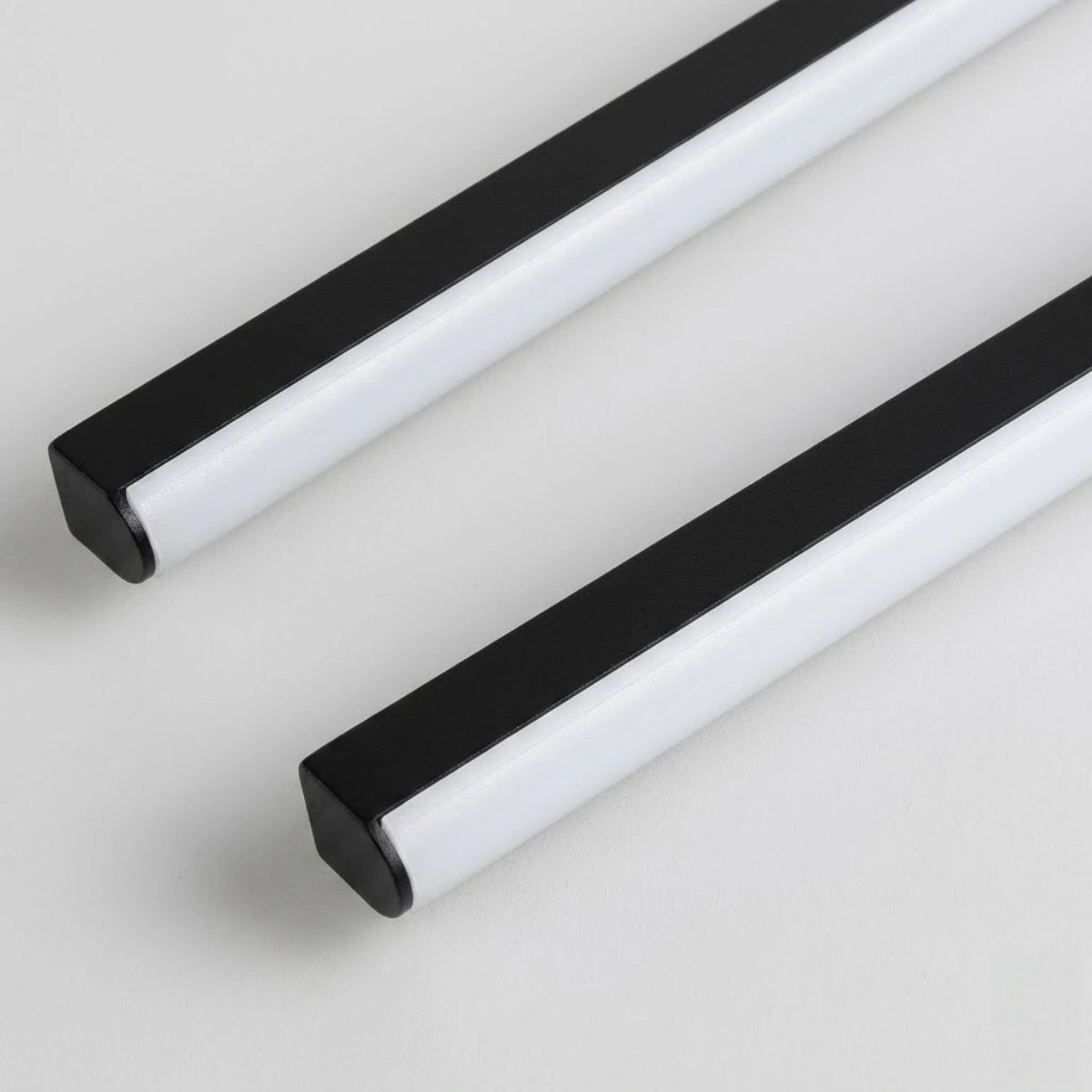 Modern_Flush_Mount_Ceiling_Light_Durable