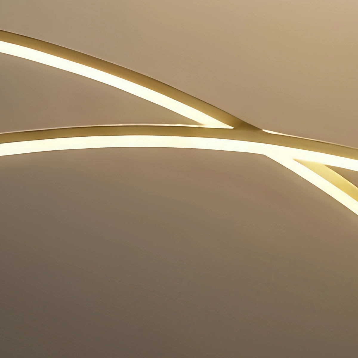 Arcato Minimalist Metal Pendant Light