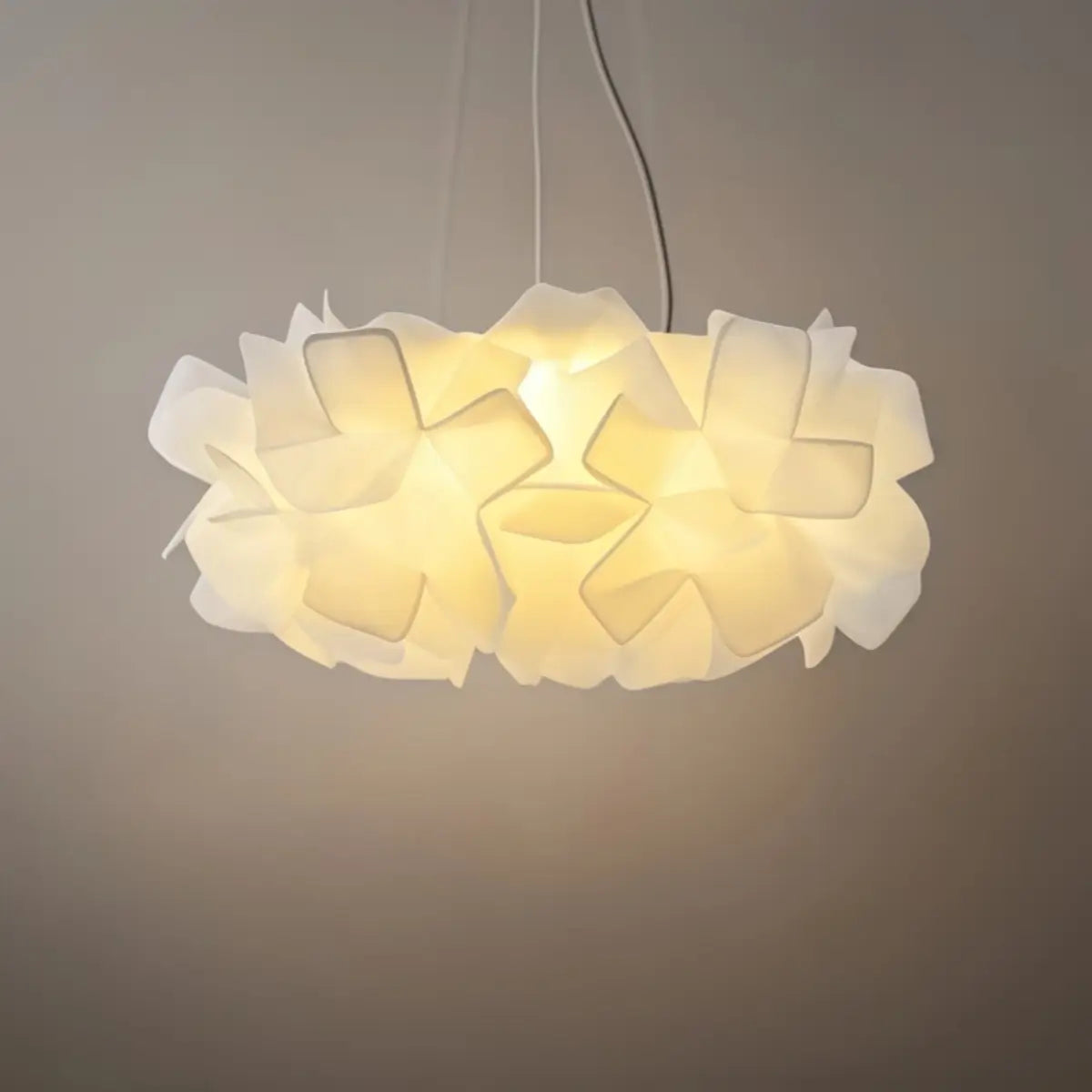 Lunara Art Deco Modern Multicolor Decorative Flower Acrylic Pendant Light