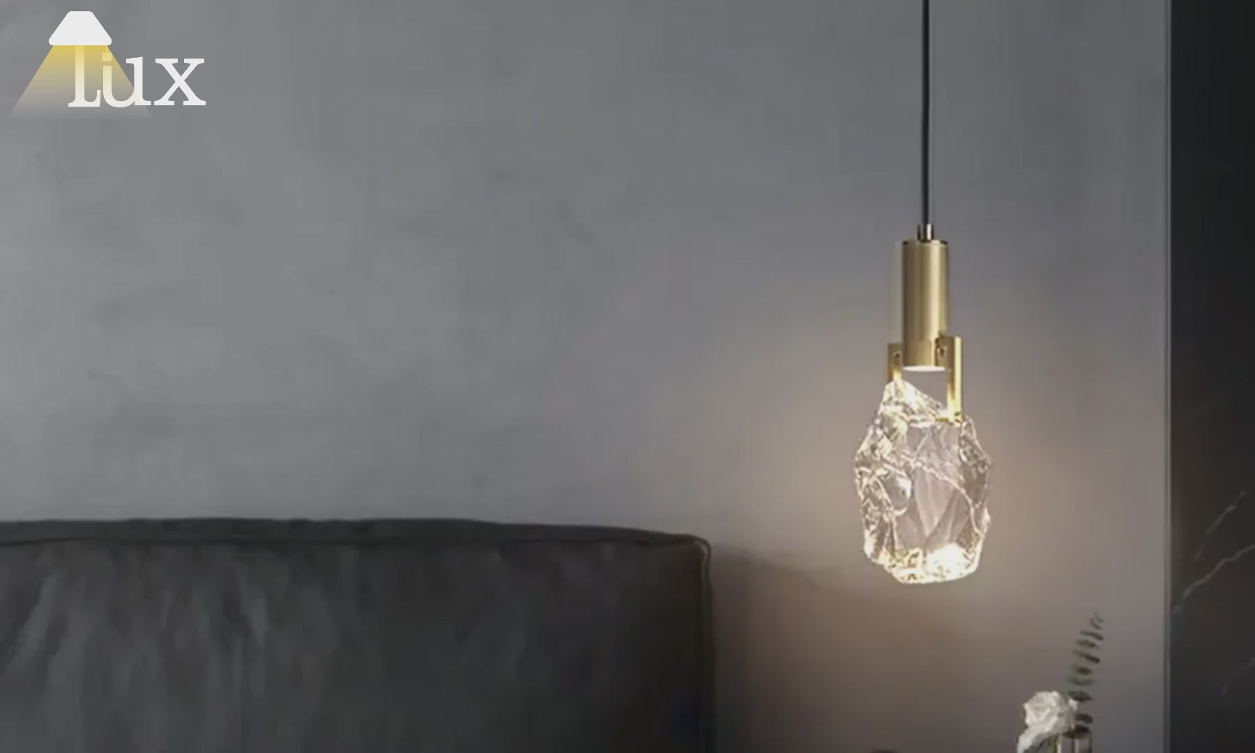 Excelis Modern Brass Pendant Light 